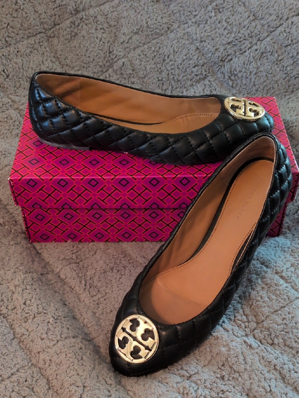 Tory Burch Black Quilted Leather Logo Ballet Flats with Gold Emblem